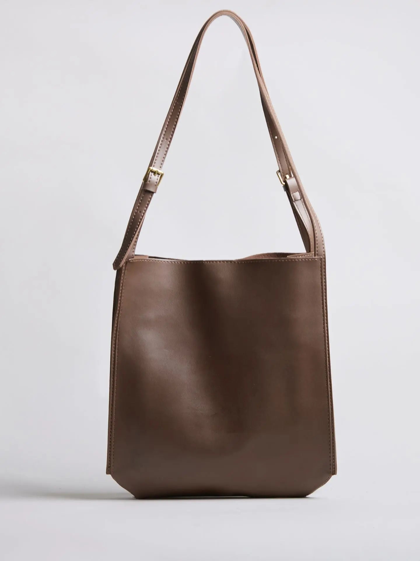 Olivia Poise Bag