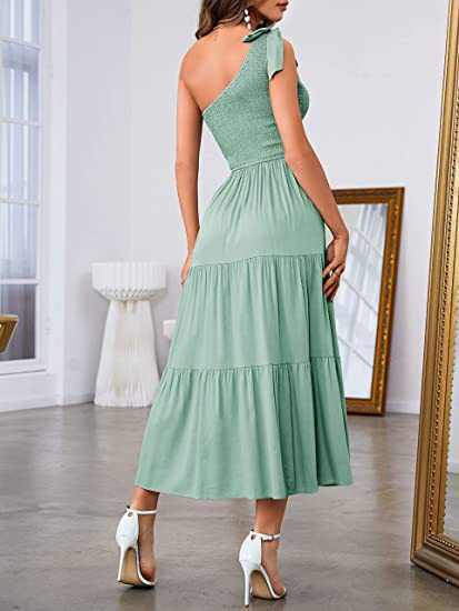 Marije Offshoulder Dress