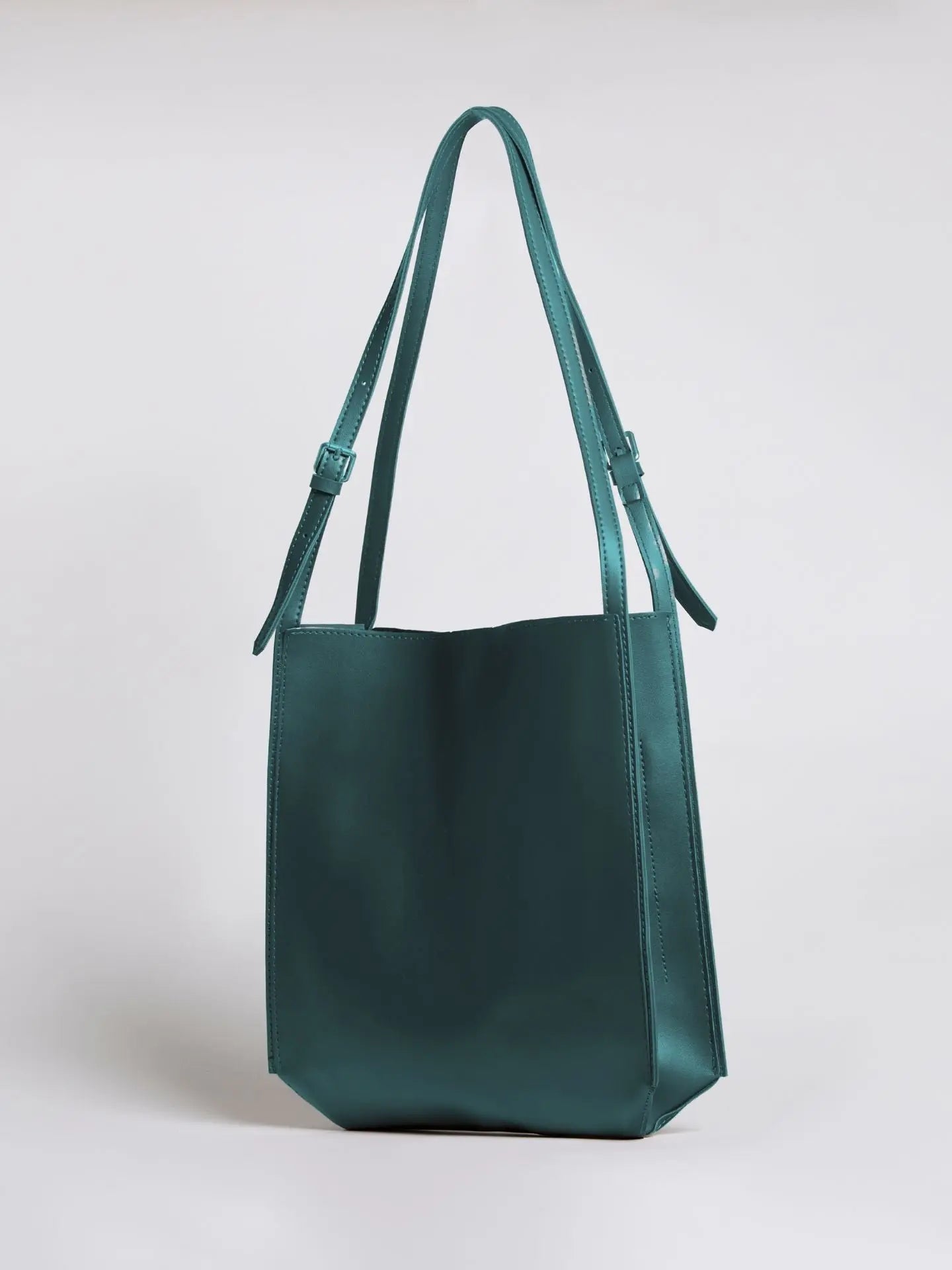 Olivia Poise Bag