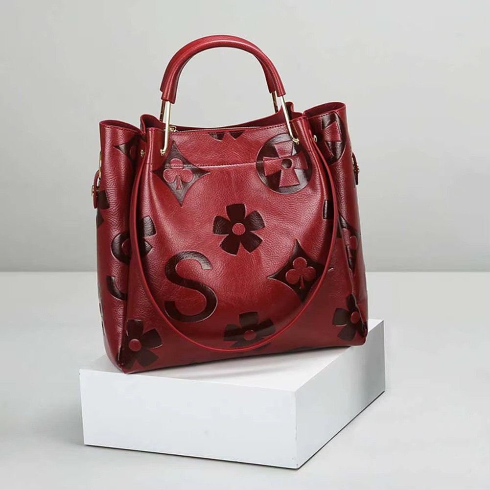 Flora Signature Tote
