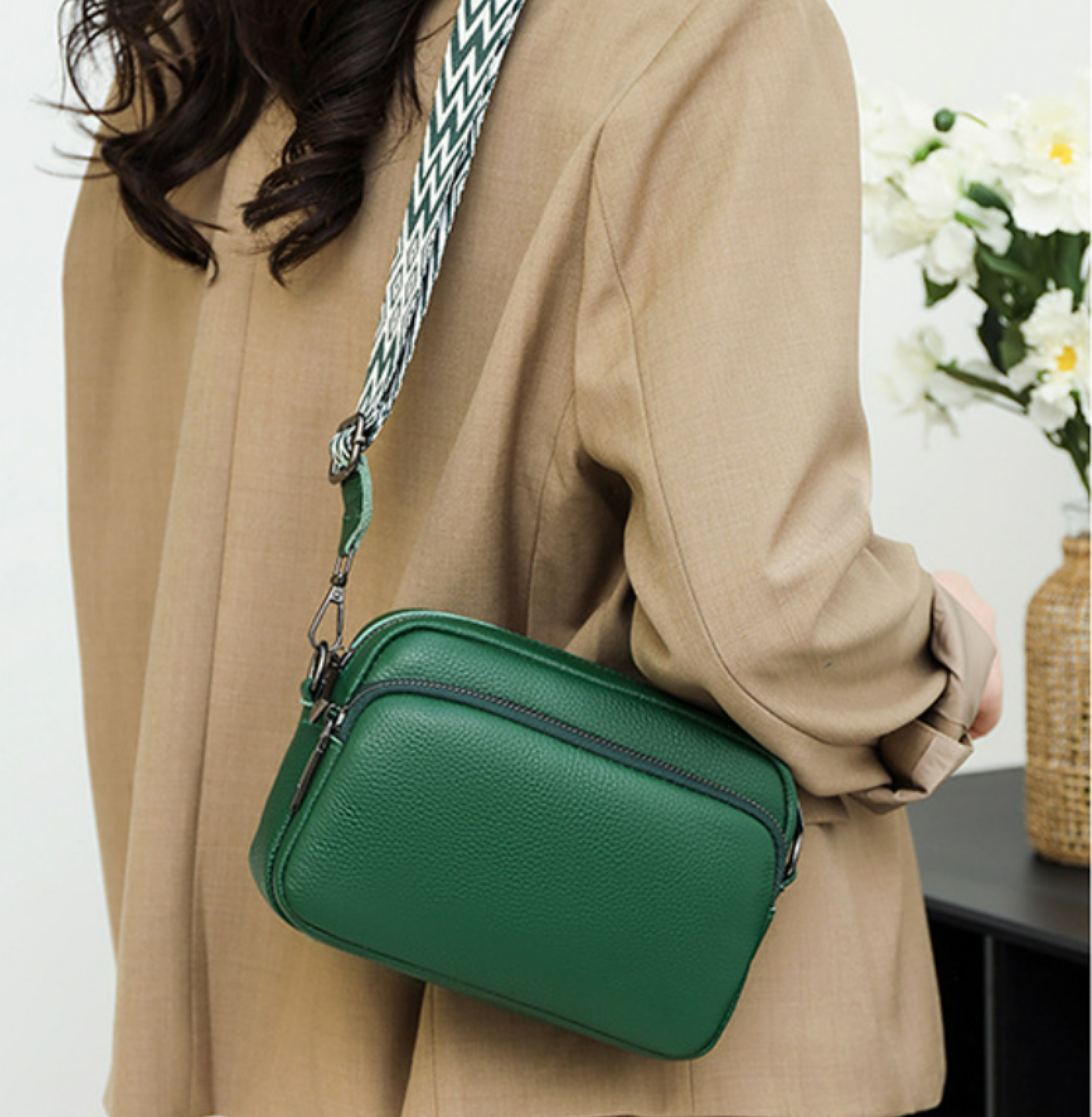 Nora Crossbody