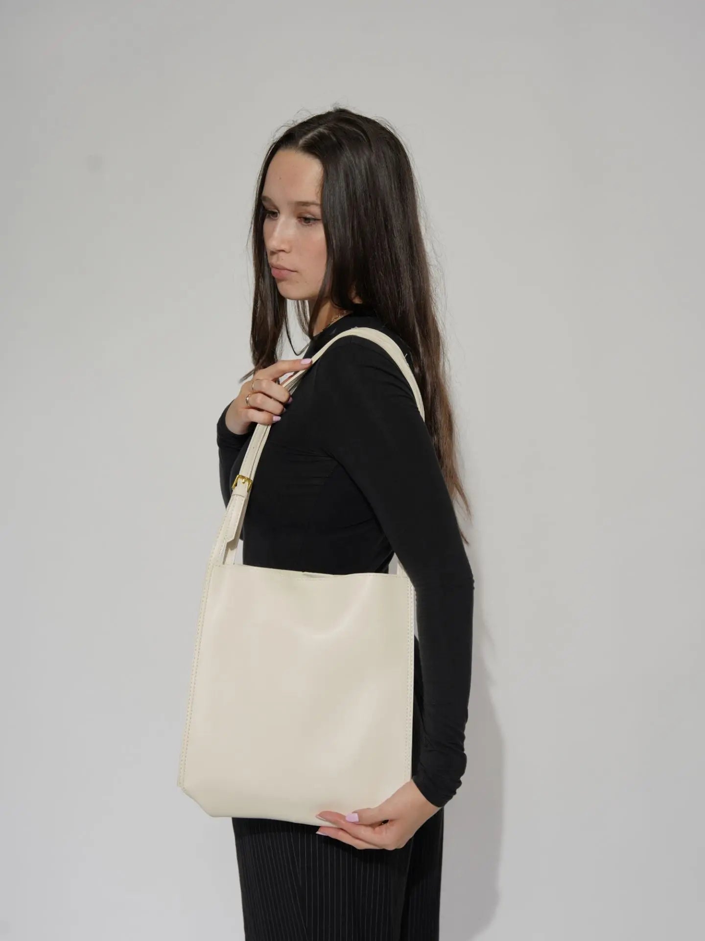 Olivia Poise Bag