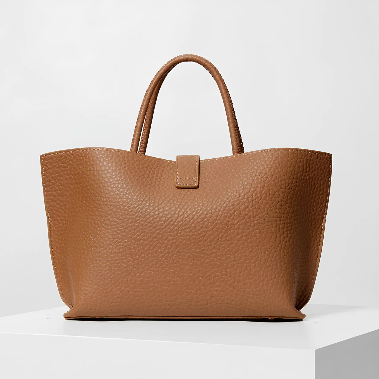 Vellicia Leren Carryall Tote