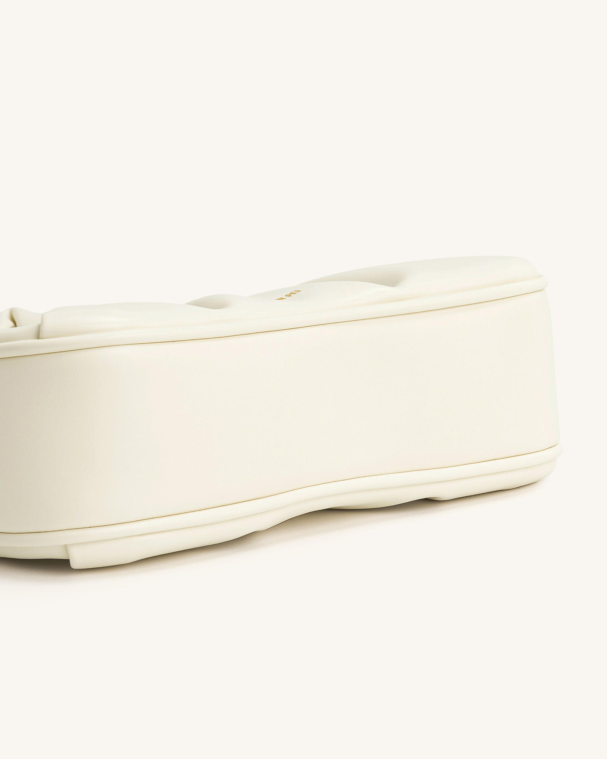 Gabbi Ruched Hobo Handtas