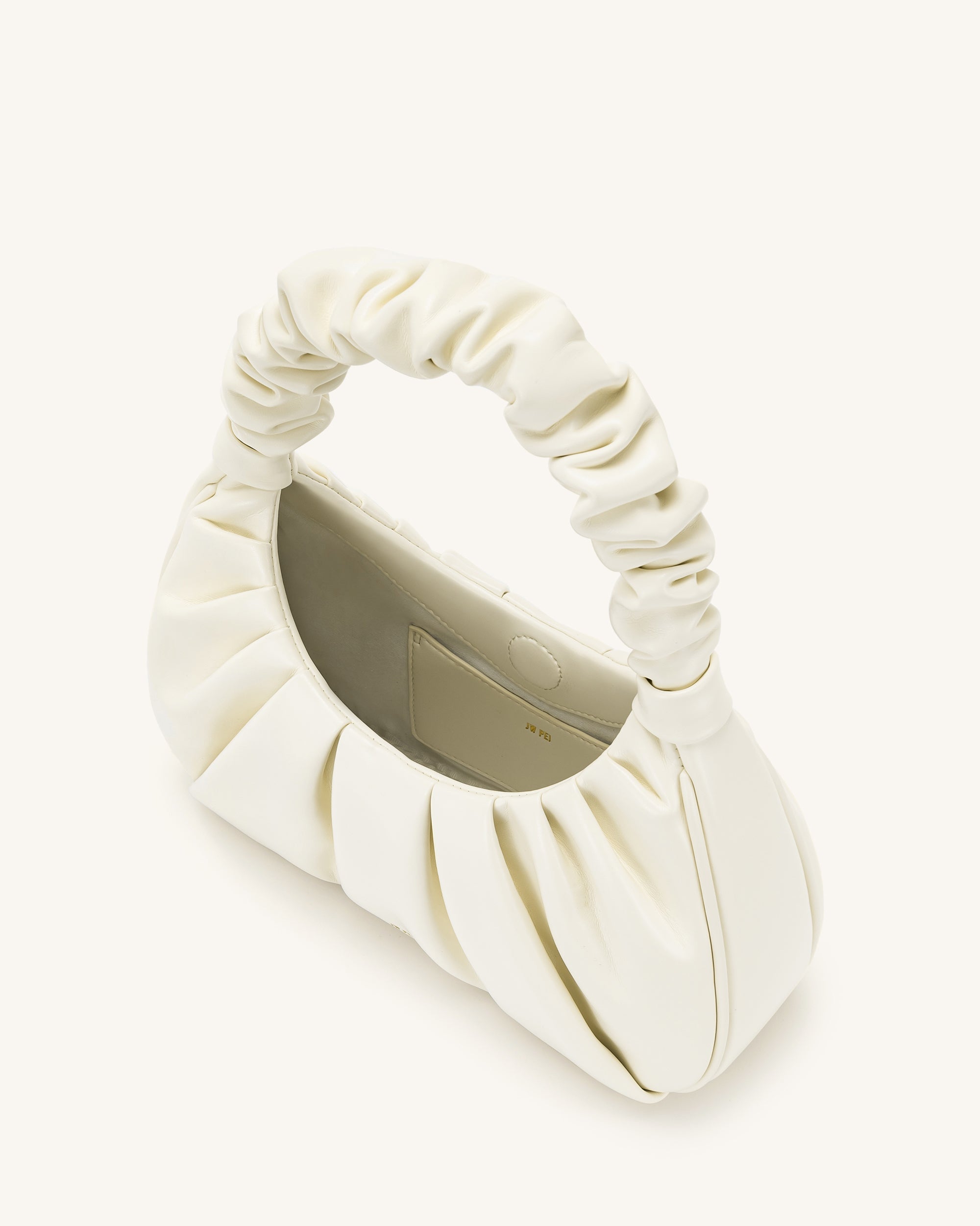 Gabbi Ruched Hobo Handtas