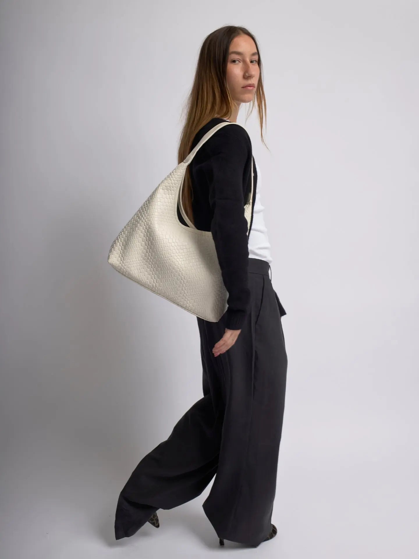 Constance Chic Schoudertas