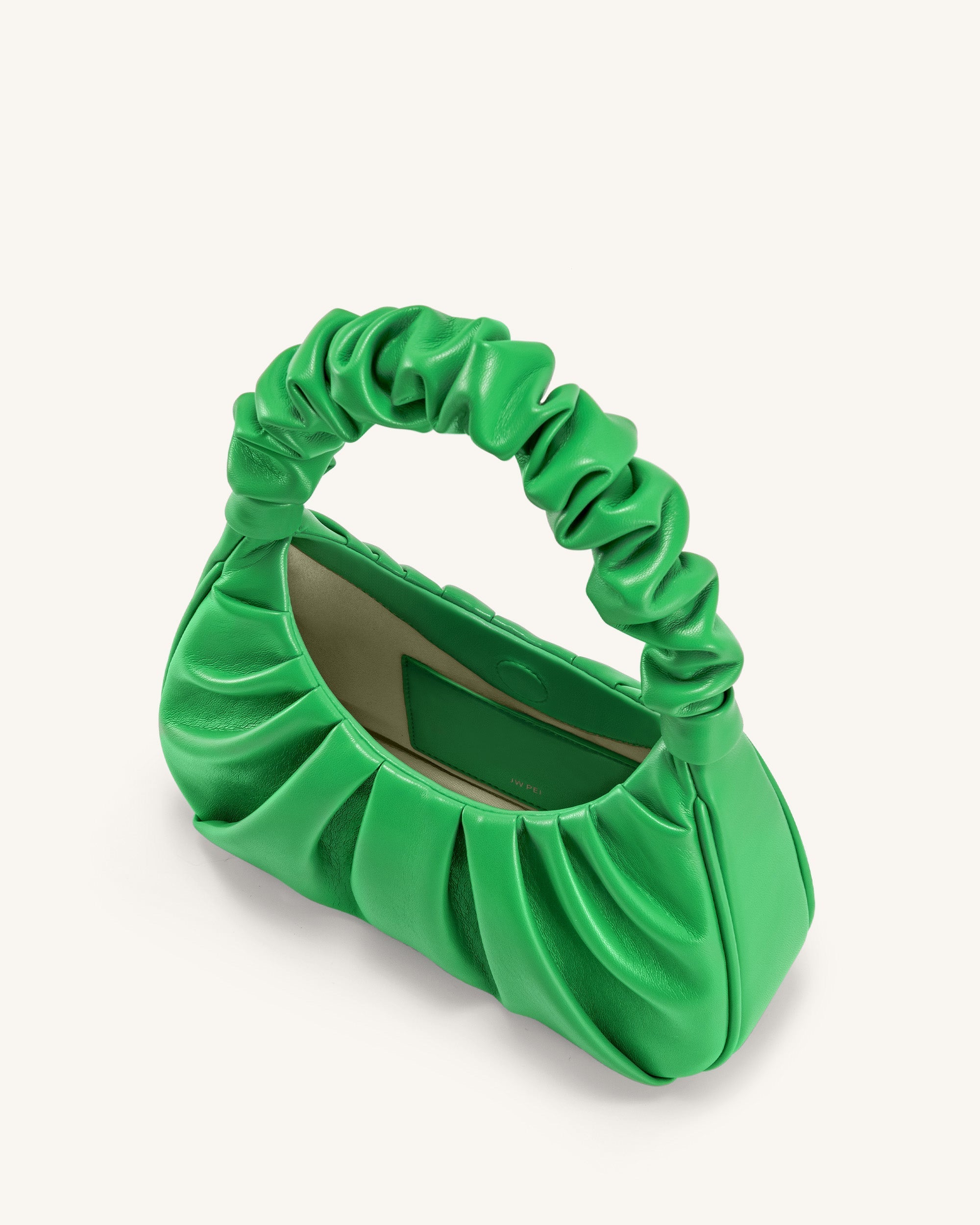 Gabbi Ruched Hobo Handtas